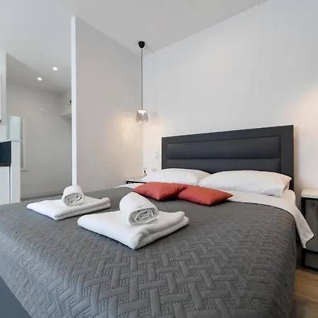 Апартаменты Unique *